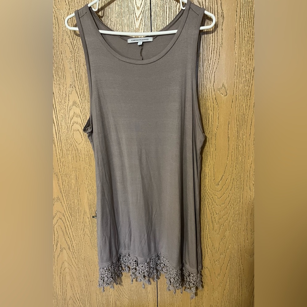 Foreign Exchange- Brown/Tan Knit Dress Hem Detail. Size large.